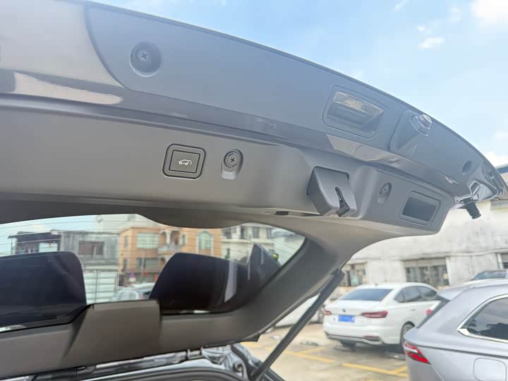 Changan UNI-T 2022 1.5 T Flagship — фото 9