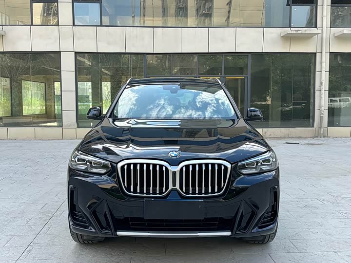 BMW X3 xDrive25i M спортпакет — фото 2