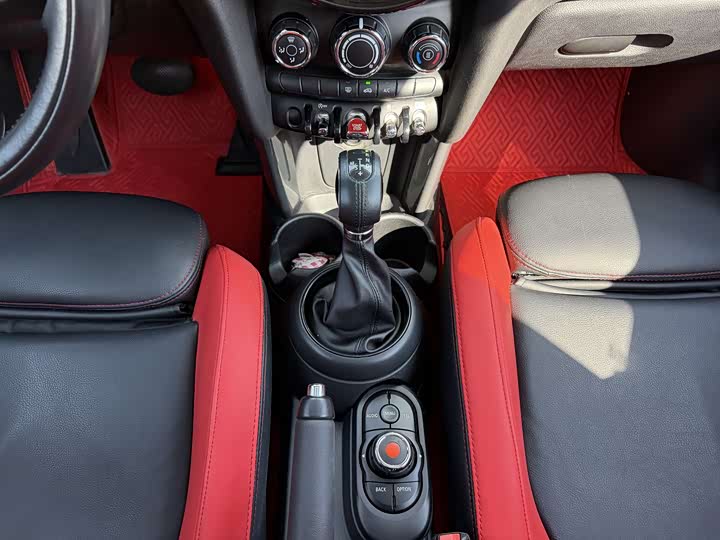 MINI Hatch — фото 18