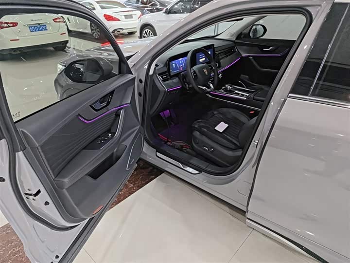 Hongqi HS5 2023 2.0 T Pro — фото 16