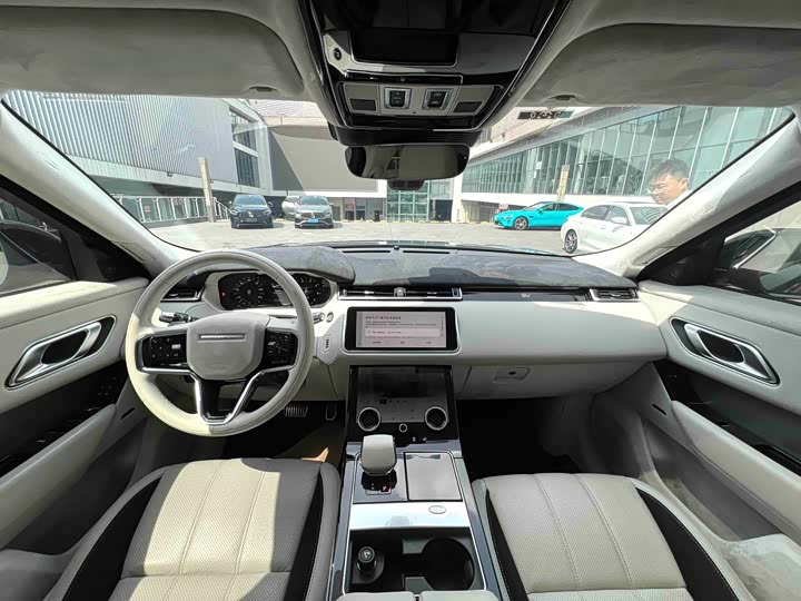 Land Rover Range Rover Velar — фото 8