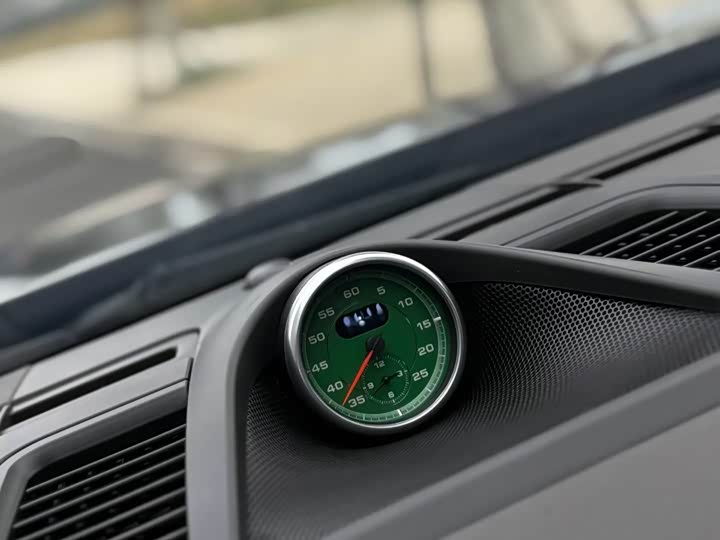 Porsche Panamera 2016 Panamera Executive Edition 3.0 T — фото 9