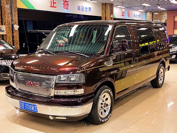 GMC SAVANA 2015 5.3 L 4 WD — фото 3