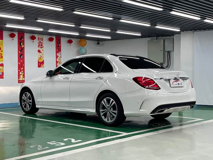 Mercedes-Benz C-Class 2018 C 200 L — фото 7