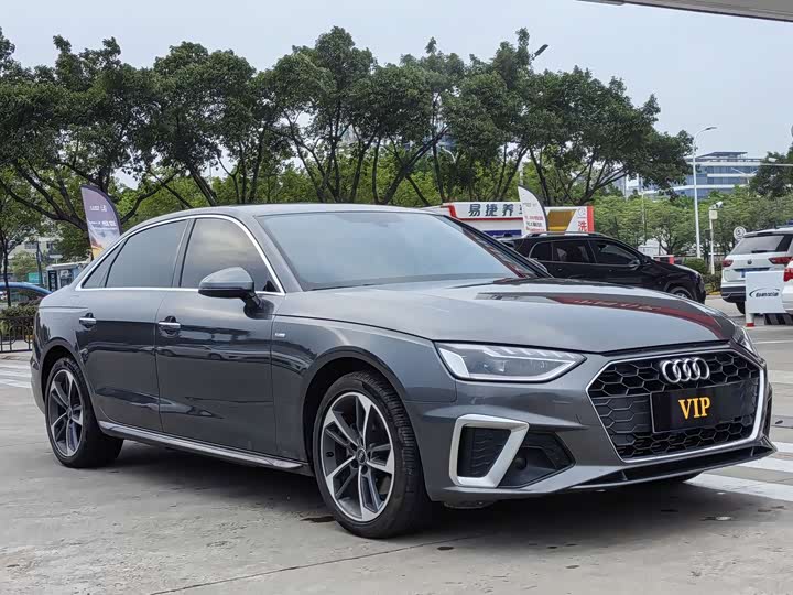 Audi A4L 2024 40 TFSI — фото 3