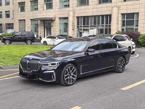 BMW 7-Series 2021 740 Li x Drive M — фото 17