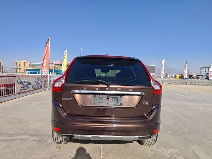 Volvo XC60 2017 T 5 AWD — фото 21