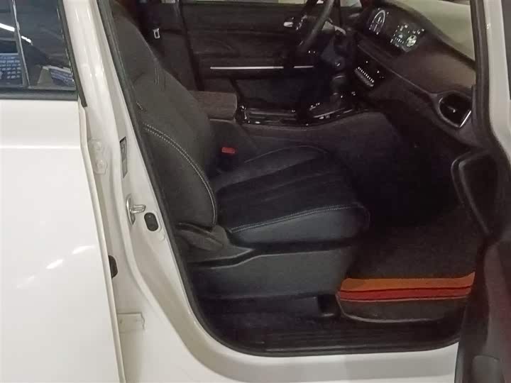 Trumpchi M6 2023 PRO 270 T DCT — фото 20