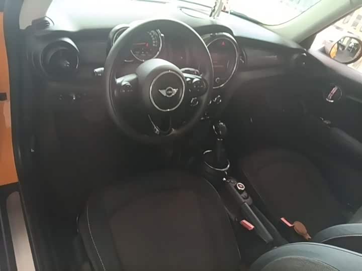 MINI Hatch — фото 10