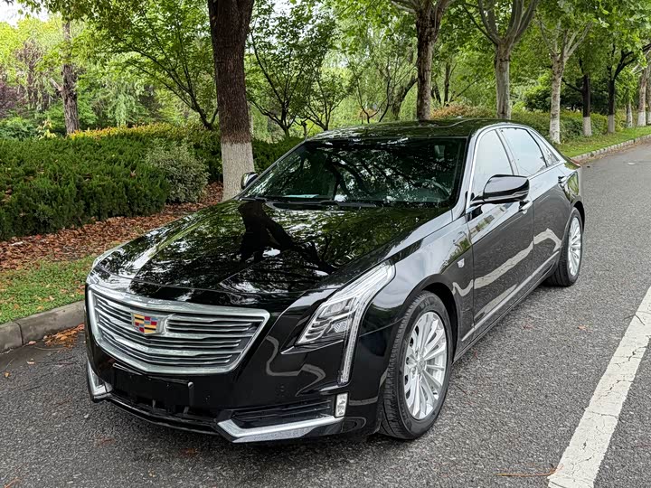 Cadillac CT6 2016 28 T Luxury