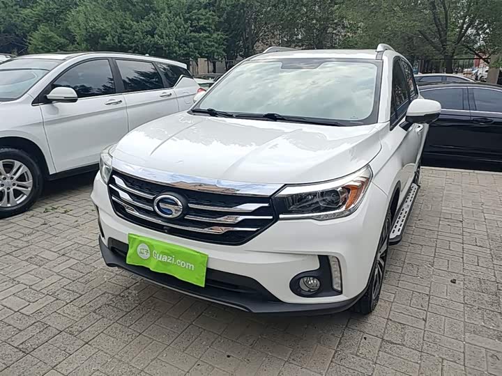 Trumpchi GS4 2017 235 T AT 2 WD — фото 2