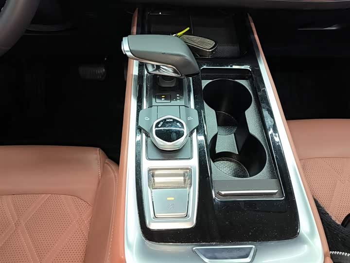Changan CS55 PLUS 2024 1.5 T DCTPremium — фото 14