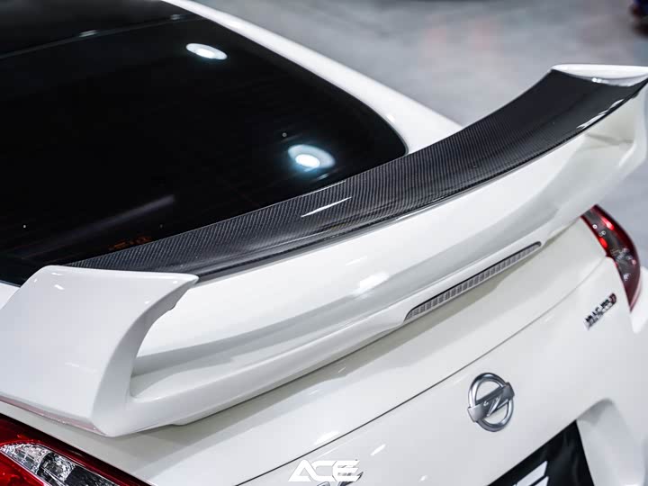 Nissan 370 2015 3.7 L NISMO — фото 15