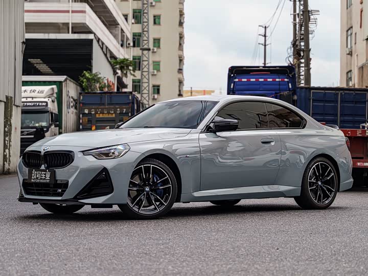 BMW M240i 2025 M 240i x Drive