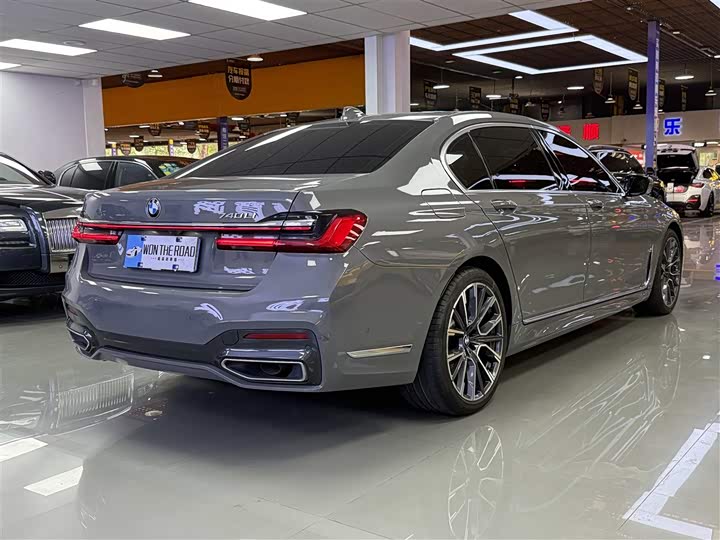 BMW 7-Series 2021 740 Li Leading M — фото 6
