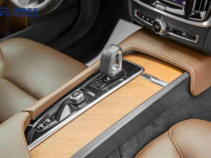 Volvo S90 2024 B 5 — фото 19