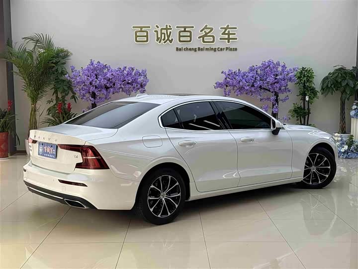 Volvo S60 2021 T 4 — фото 6