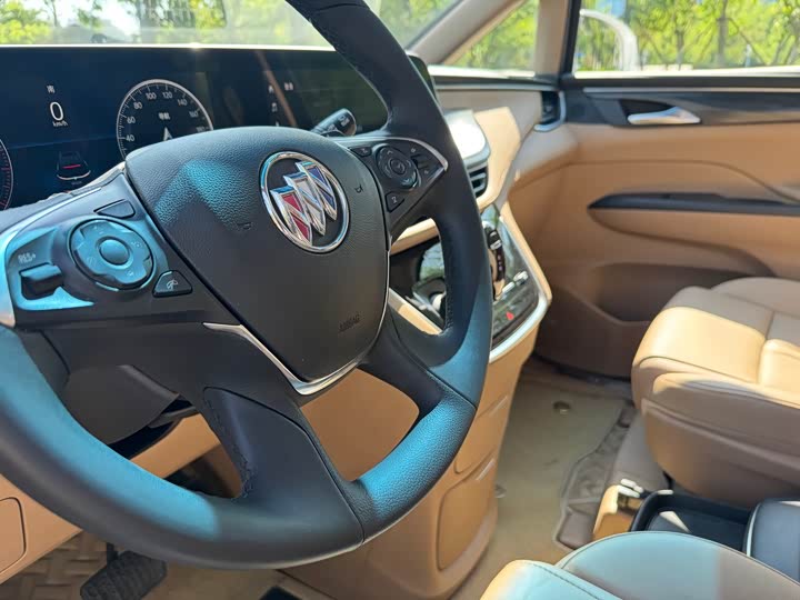 Buick GL 8 2021 ES 653 T Flagship — фото 9