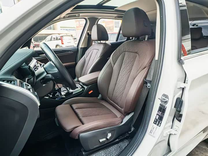BMW X3 2023 x Drive 25i M — фото 6