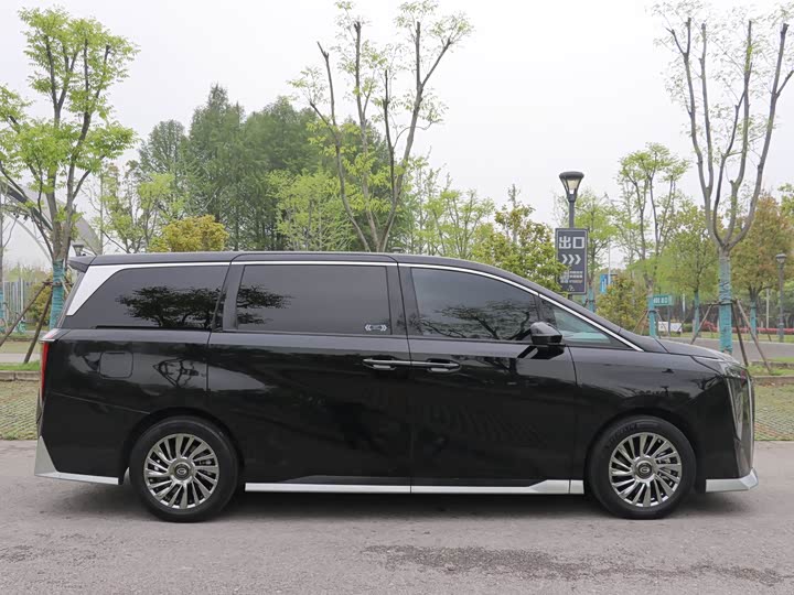 Trumpchi M8 2023 400 T — фото 7