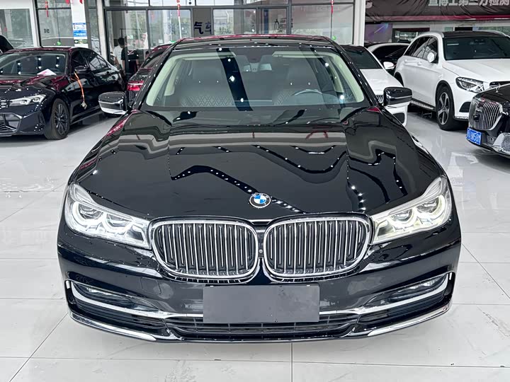 BMW 7 Series 730Li люкс — фото 2