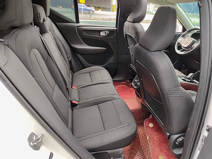 Volvo XC40 2021 T 4 WD — фото 10