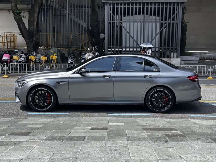 Mercedes-Benz E-Class 2021 AMG E 63 S 4 MATIC+ — фото 3