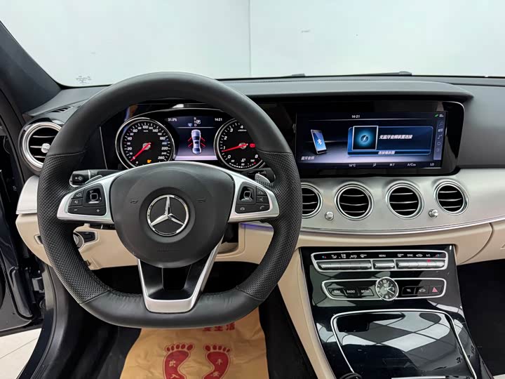 Mercedes-Benz E-Class 2017 E 300 Sport — фото 17