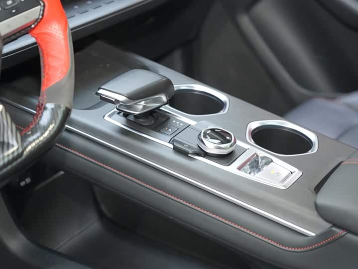 Changan CS55 PLUS 2022 1.5 T DCTPremium — фото 12