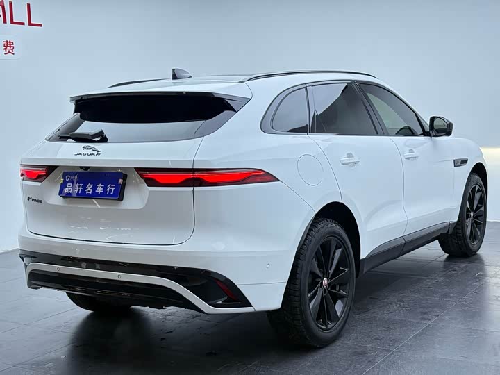 Jaguar F-PACE 2023 P 250 R-Dynamic BLACK — фото 6