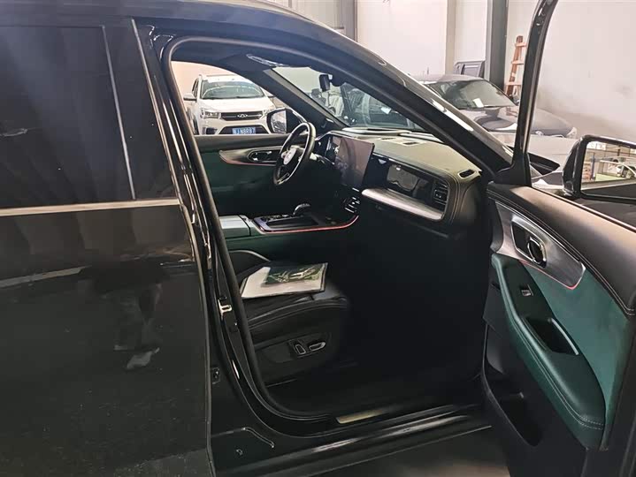 Trumpchi GS8 2022 2.0 TM 2 WD ( ) — фото 8