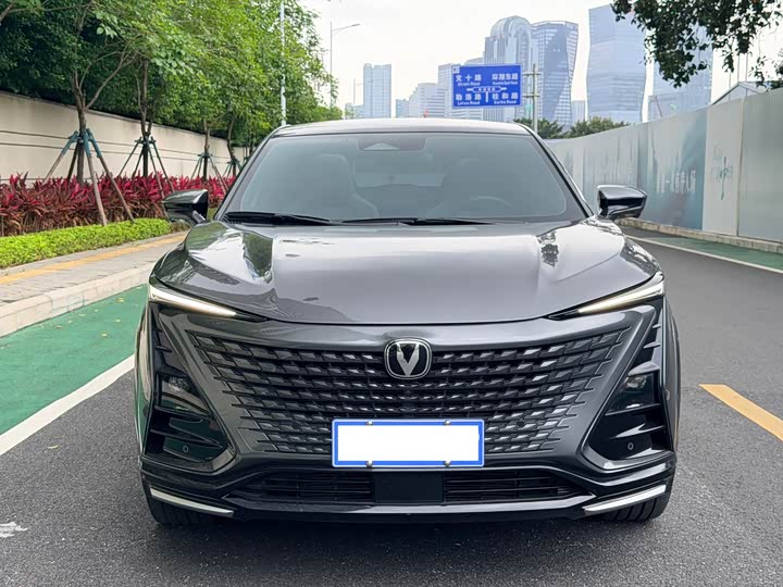 Changan UNI-T 2023 1.5 T Premium — фото 2