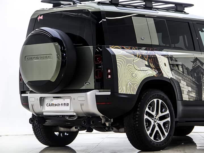 Land Rover Defender — фото 8