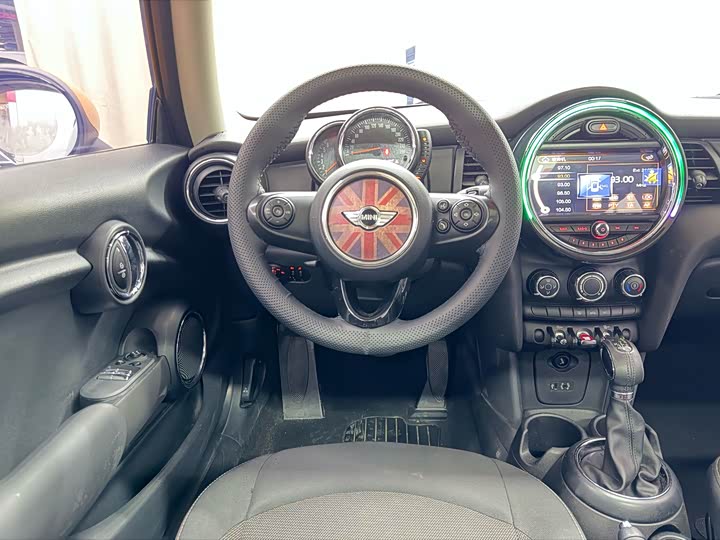 MINI Hatch — фото 10