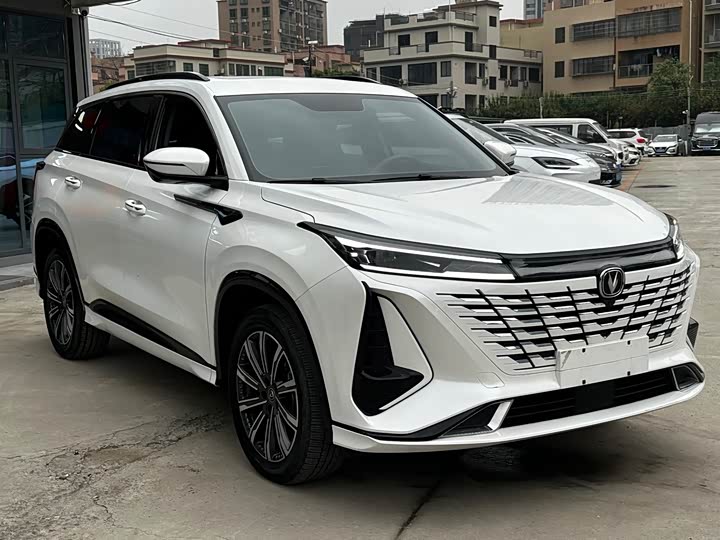 Changan CS75 PLUS 2023 2.0 T ATFlagship — фото 2