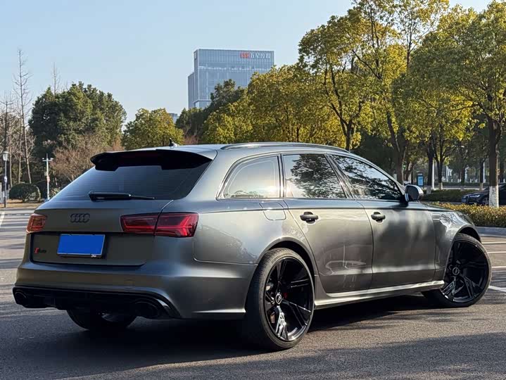 Audi RS6 2016 RS 6 4.0 T Avant — фото 3