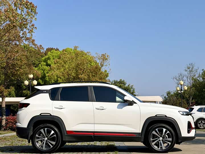 Changan CS35 PLUS 2023 1.4 T DCTLuxury — фото 13
