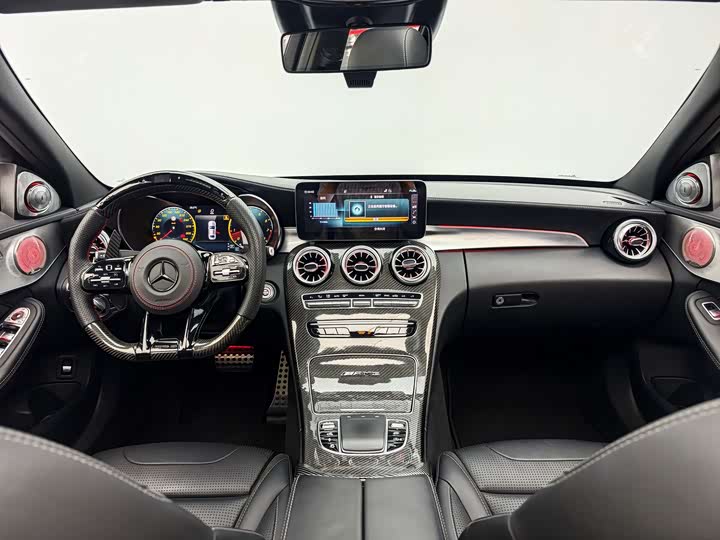 Mercedes-Benz C-Class 2019 AMG C 63 — фото 11