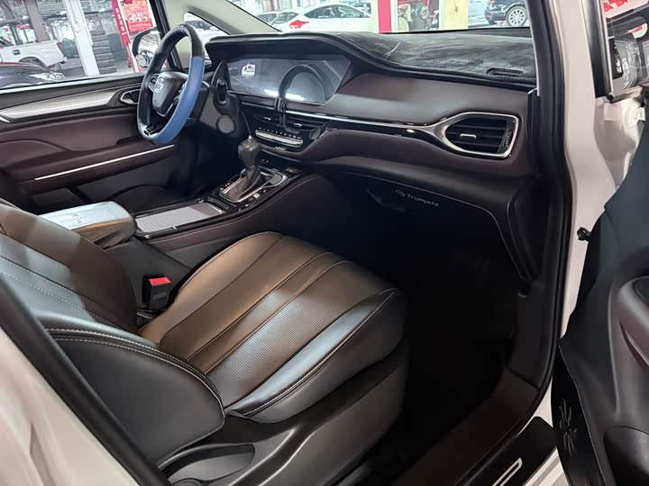Trumpchi M6 2023 PRO 270 T DCT — фото 20