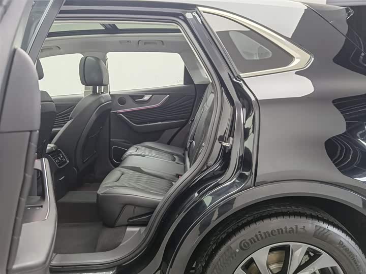 Hongqi HS5 2023 2.0 T Pro — фото 15