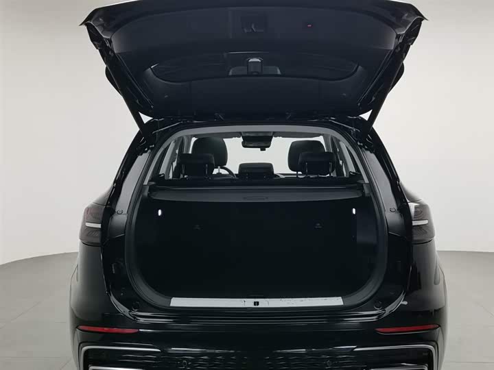 Hongqi HS5 2023 2.0 T Pro — фото 16