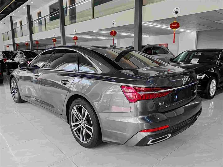Audi A6L 40 TFSI люкс-динамик — фото 3
