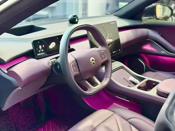 NIO ET 5 T 2024 75k Wh Touring — фото 3