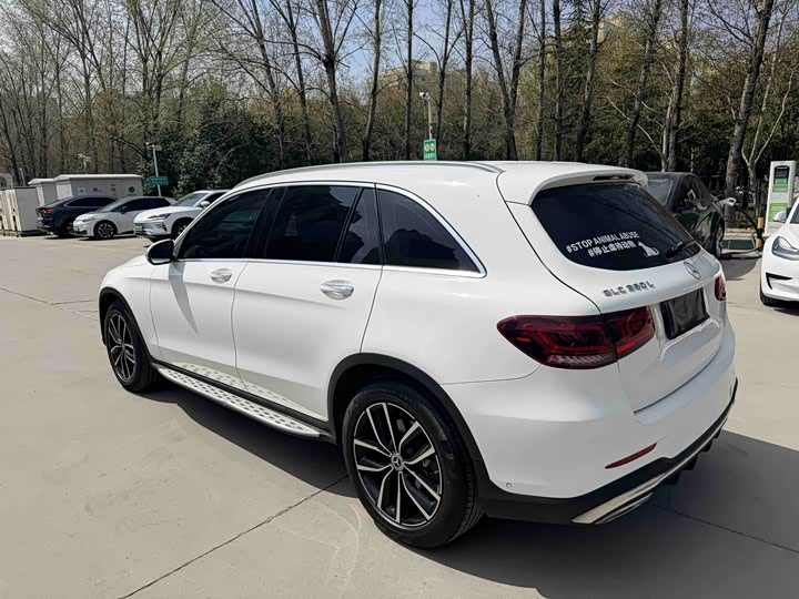 Mercedes-Benz GLC 2021 GLC 260 L 4 MATIC Luxury — фото 6