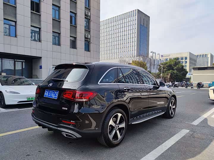 Mercedes-Benz GLC 2022 GLC 260 L 4 MATIC — фото 5