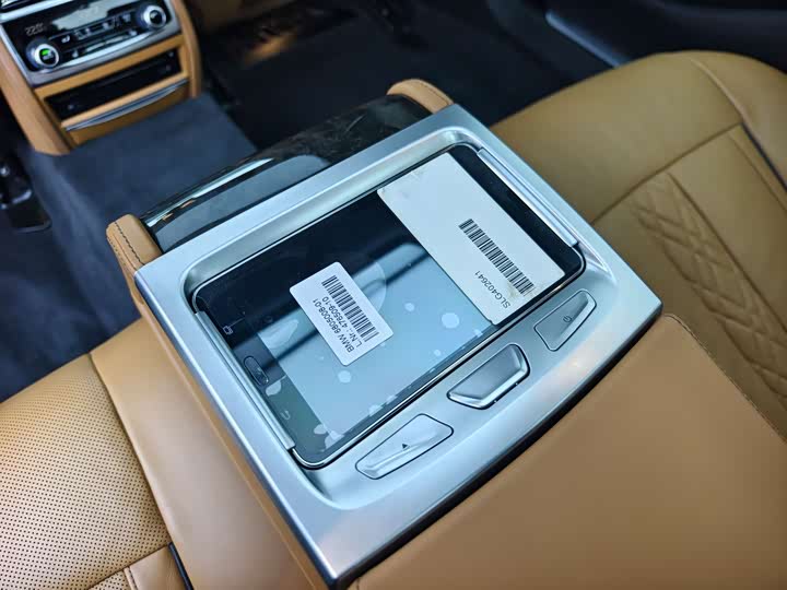 BMW 7-Series 2016 740 Li Leading — фото 20