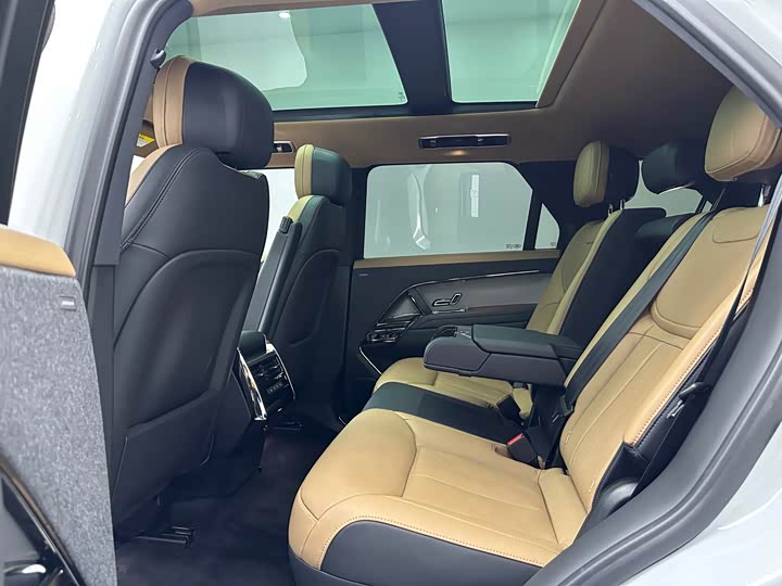 Land Rover Range Rover Sport — фото 11