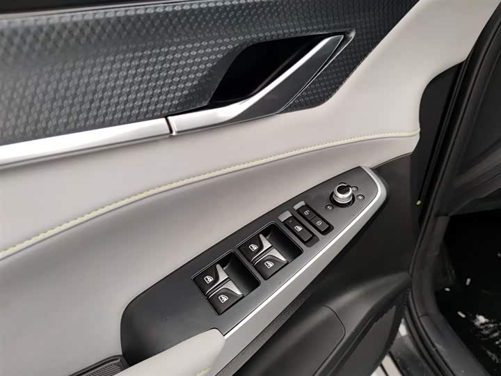 Changan CS75 PLUS 2023 2.0 T ATFlagship — фото 15