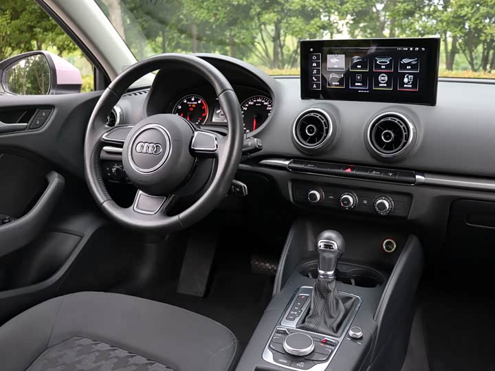 Audi A3 2016 Limousine 35 TFSI — фото 19