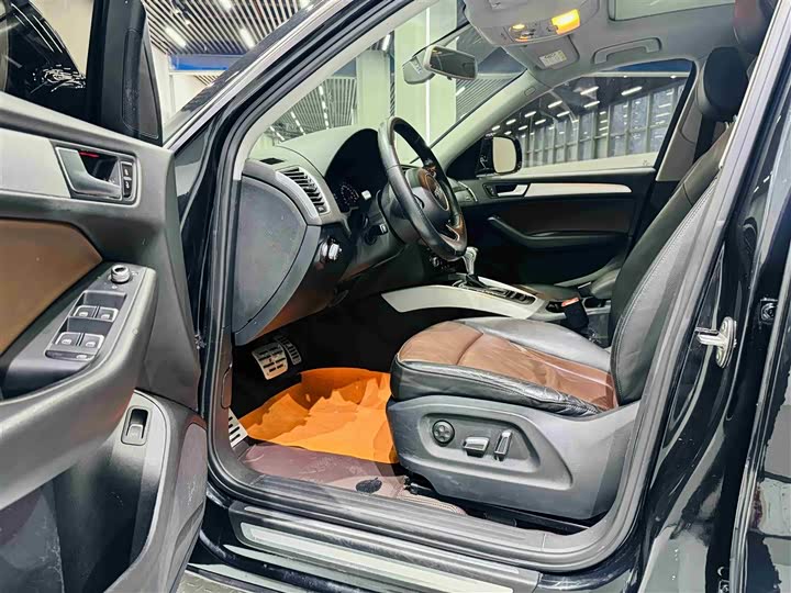 Audi Q5 2016 40 TFSI — фото 13